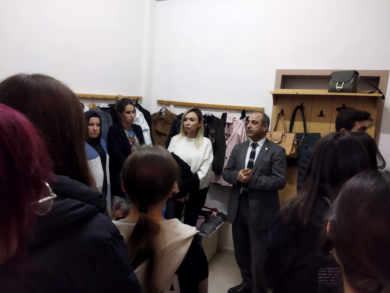 "ASKIDA GİYSİ" Projesi Hayata Geçirildi